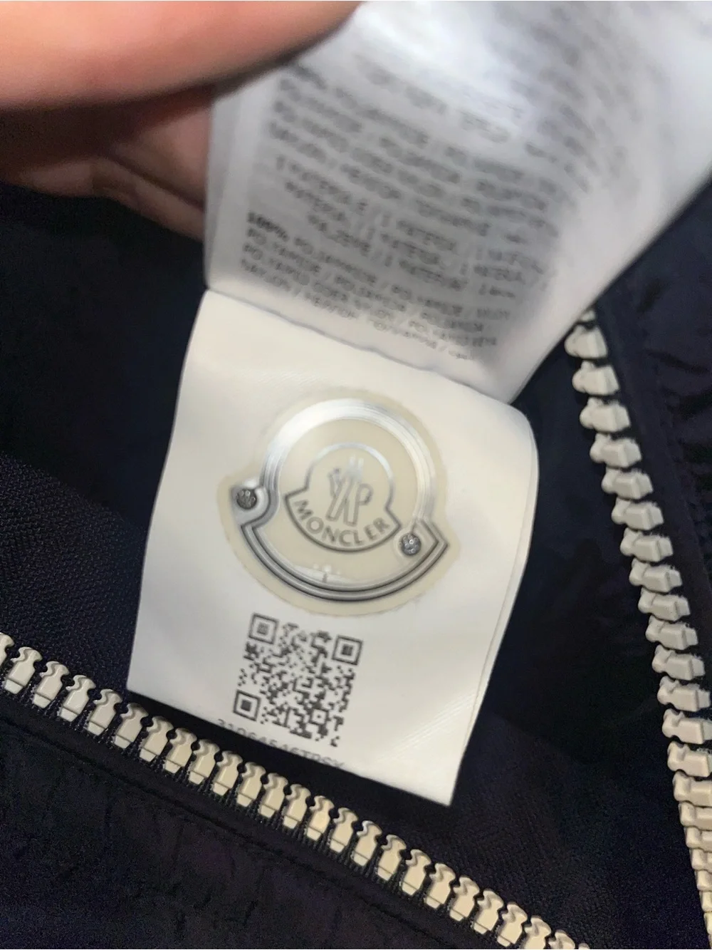 Moncler alshat giubbotto hooded technique jacket